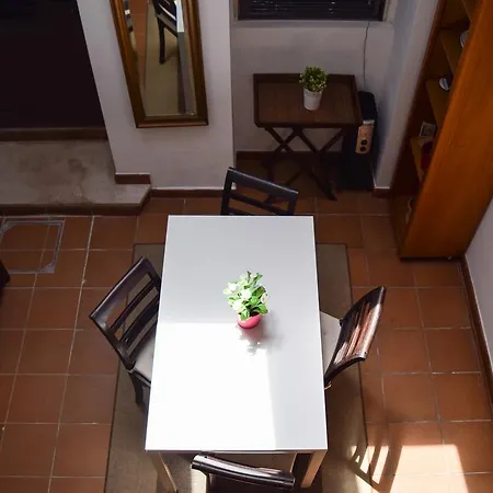 Sweet Duplex In Lisbon's Heart بيت للعطل *